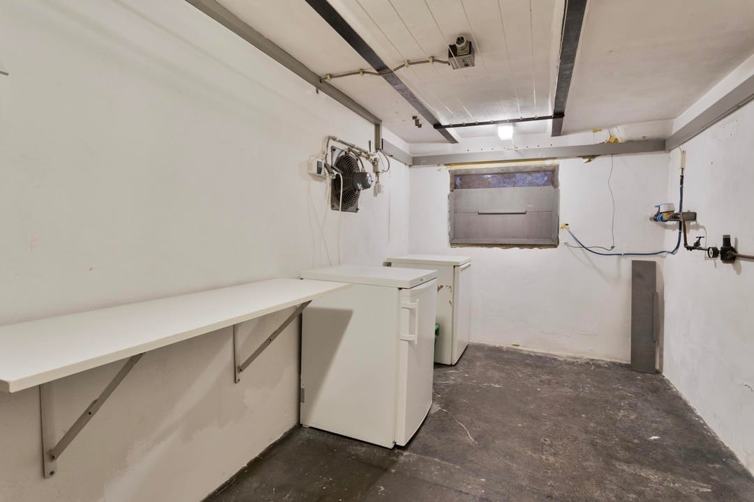 Photo 22 of Heigank 18