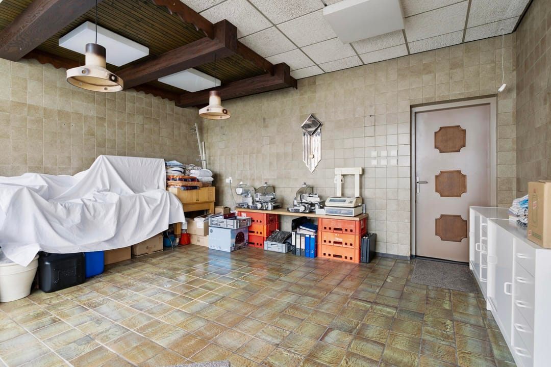 Photo 7 of Heigank 18