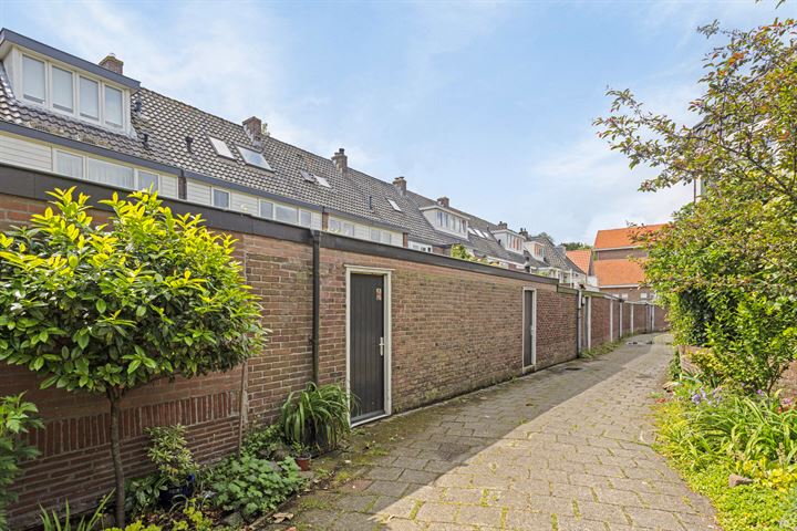 View photo 27 of Cort van der Lindenkade 9