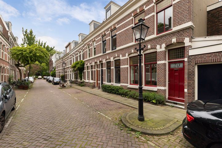 Bekijk foto 36 van Looierstraat 18