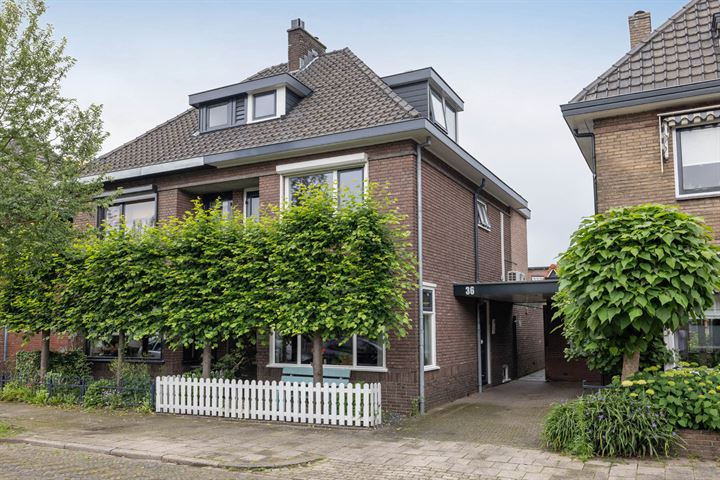 Bekijk foto 1 van Tulpstraat 36