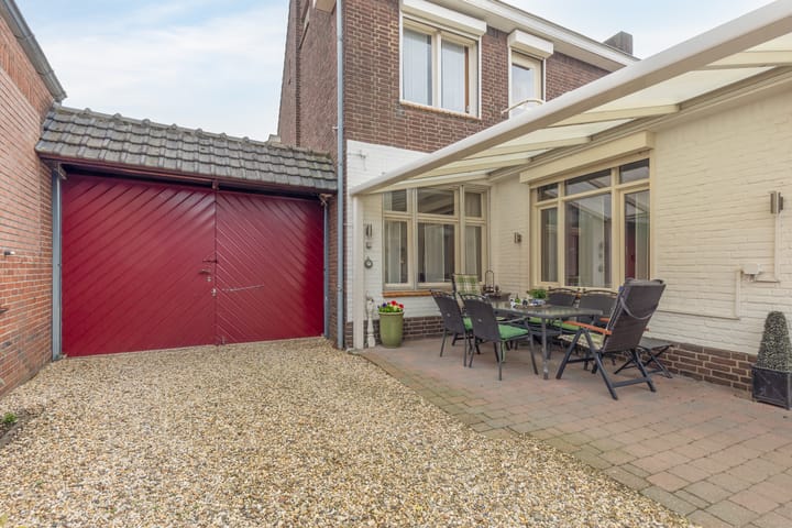 Photo 27 of Graaf 24