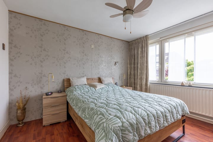 Photo 32 of Graaf 24
