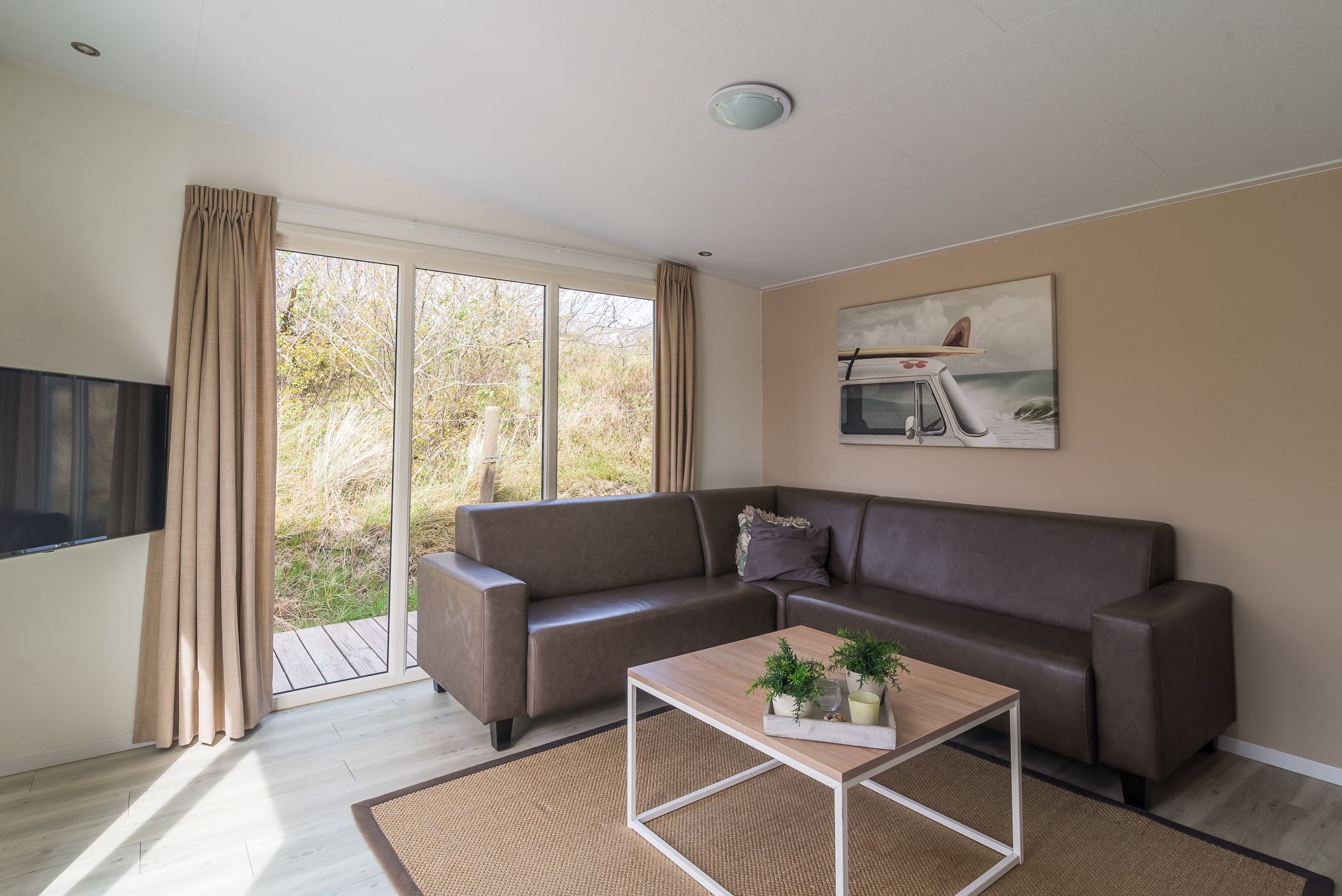 2-bedroom freehold villa in Hollum — photo 3 of 5