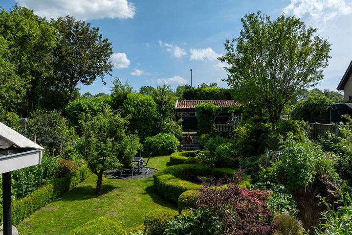 Bekijk foto 48 van Kanaalweg Westzijde 39