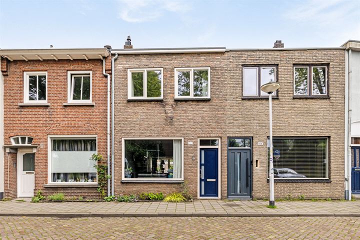 Bekijk foto 1 van Hoogvensestraat 157