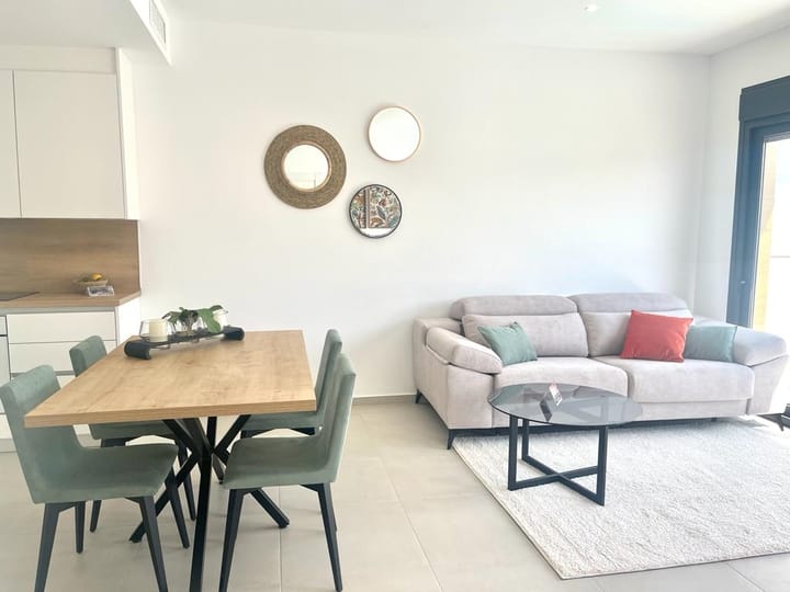 Foto 3 van Calle Guatemala 22