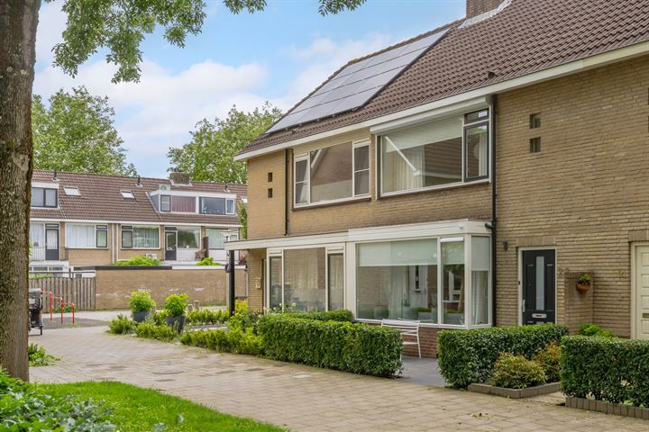 Bekijk foto 36 van Mauritsstraat 23