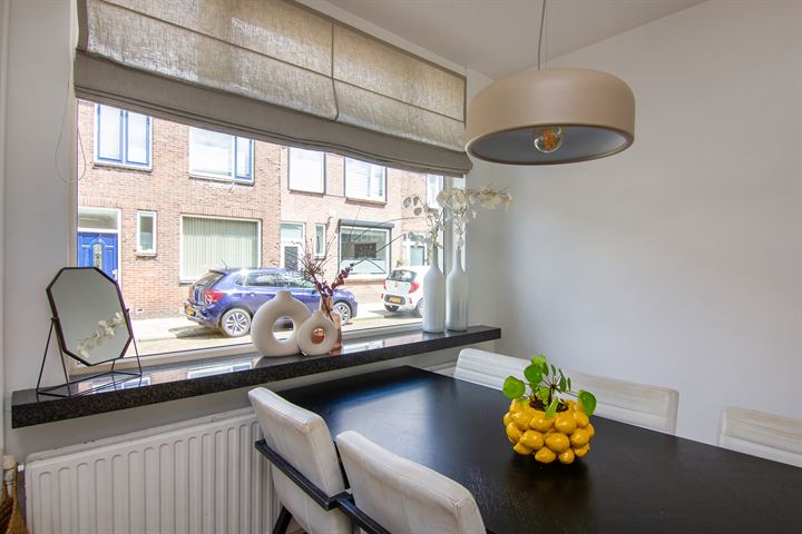 Bekijk foto 18 van Leeuwerikstraat 74