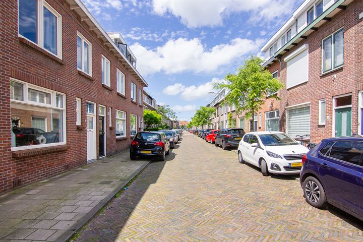 Bekijk foto 43 van Leeuwerikstraat 74