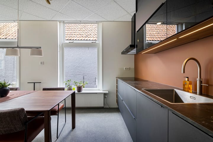 Foto 13 van Wijdesteeg 8