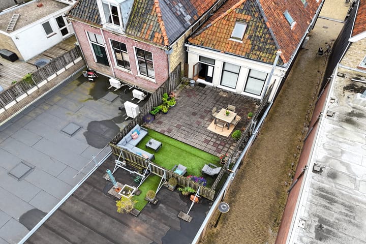 Foto 43 van Wijdesteeg 8