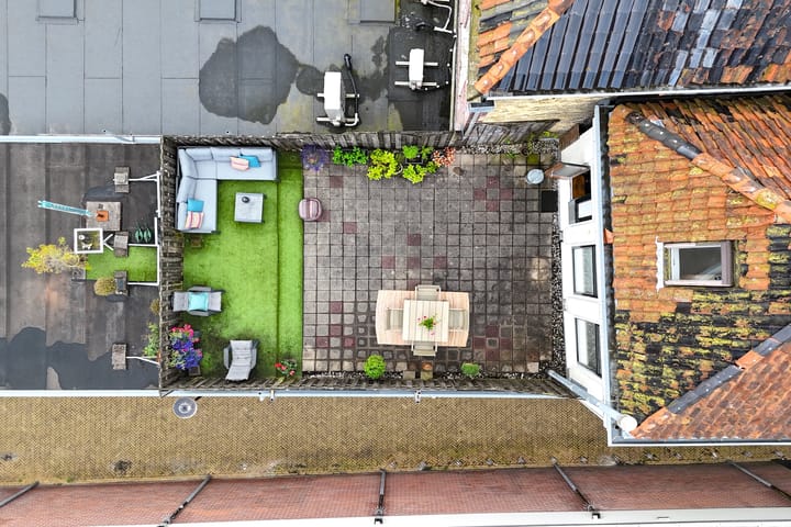 Foto 45 van Wijdesteeg 8