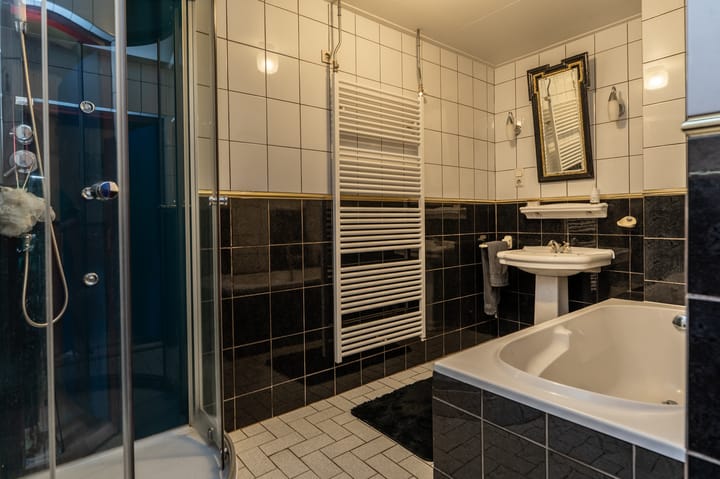 Foto 23 van Hoofdweg 110