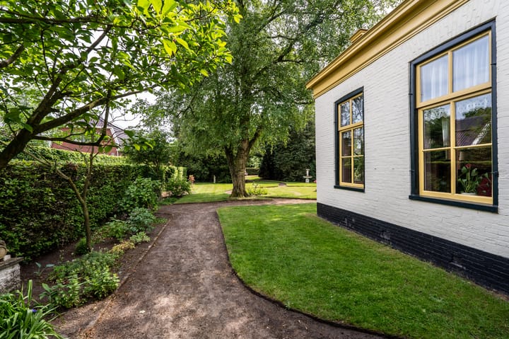 Foto 47 van Hoofdweg 110