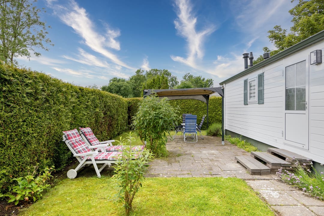 Foto 2 van Vogels' tún 15