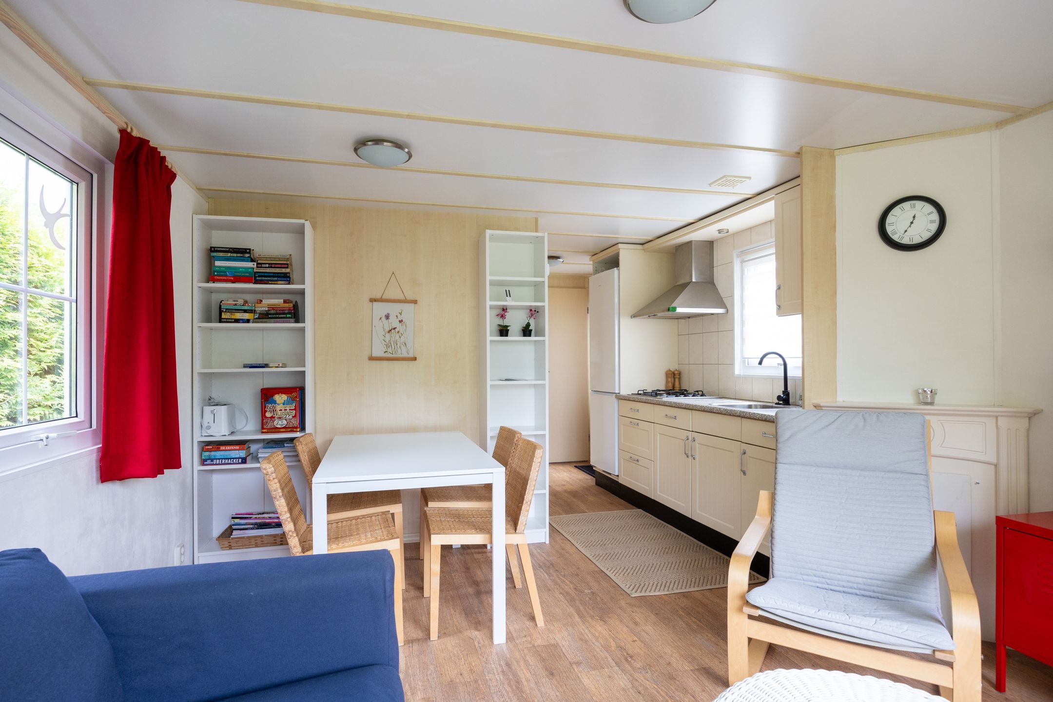 Foto 9 van Vogels' tún 15