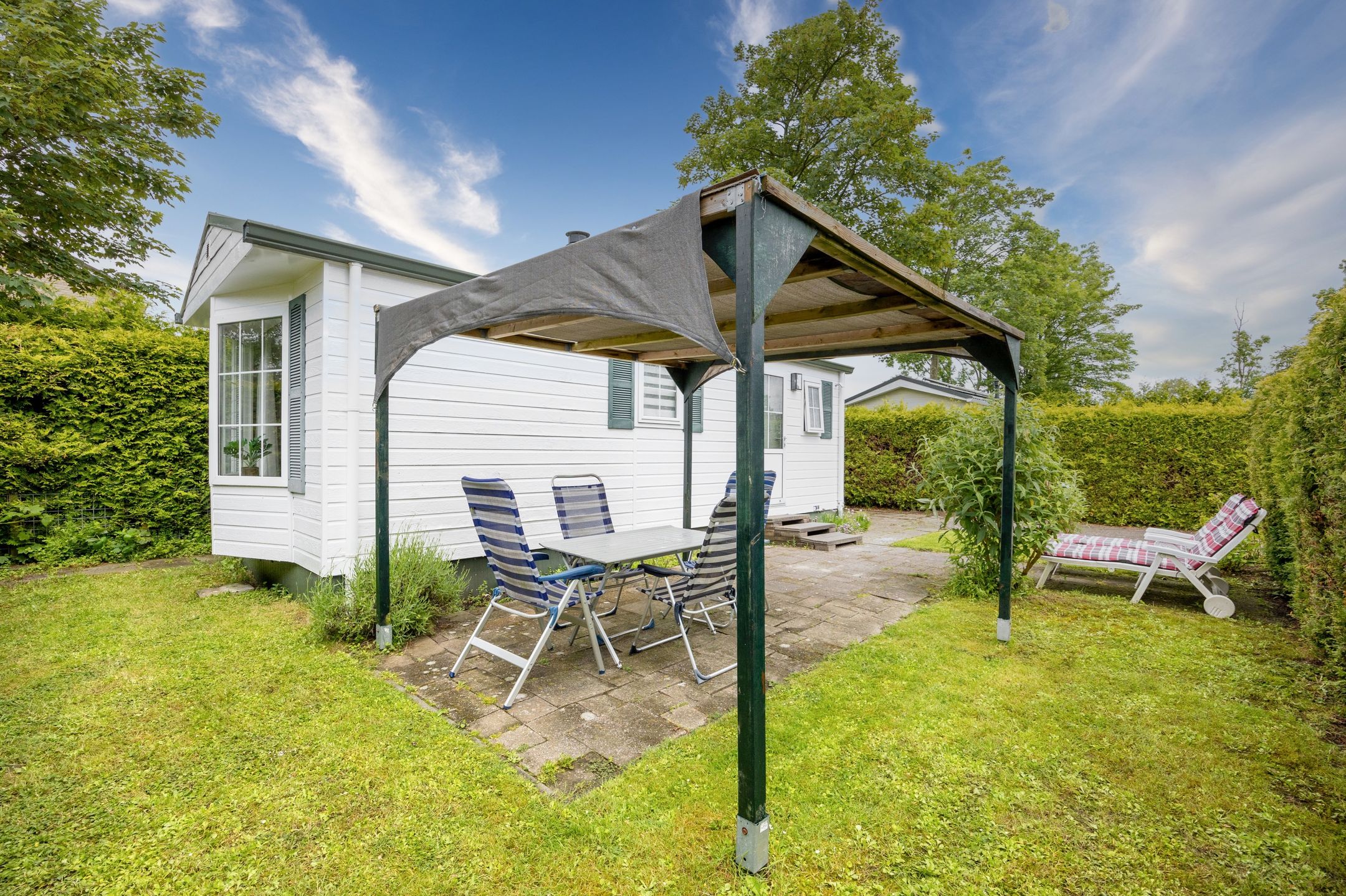 Foto 18 van Vogels' tún 15