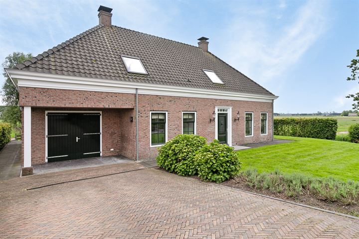 View photo 68 of Broekermeerdijk 23-A