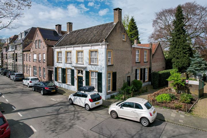 Bekijk foto 1 van Liesbosstraat 30