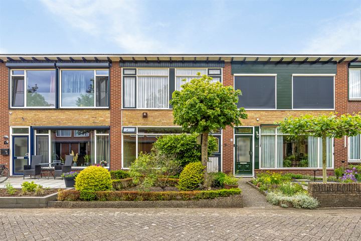 Bekijk foto 2 van Dominee Bulensstraat 16