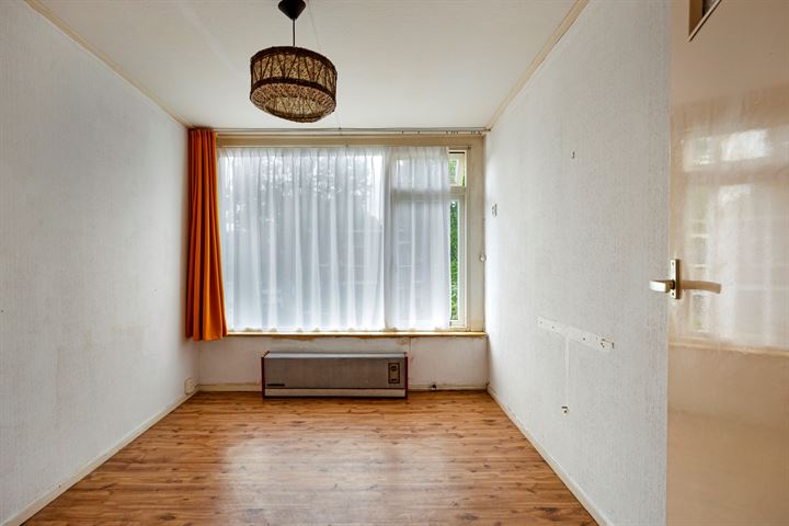 View photo 17 of Dominee Bulensstraat 16