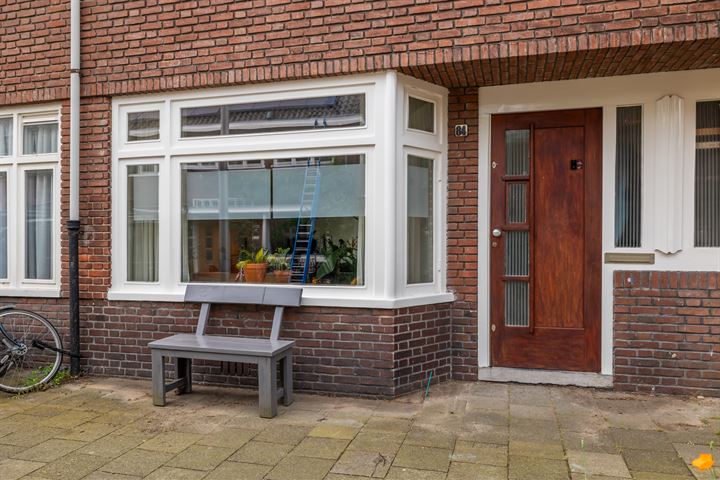 Bekijk foto 4 van Van der Goesstraat 84