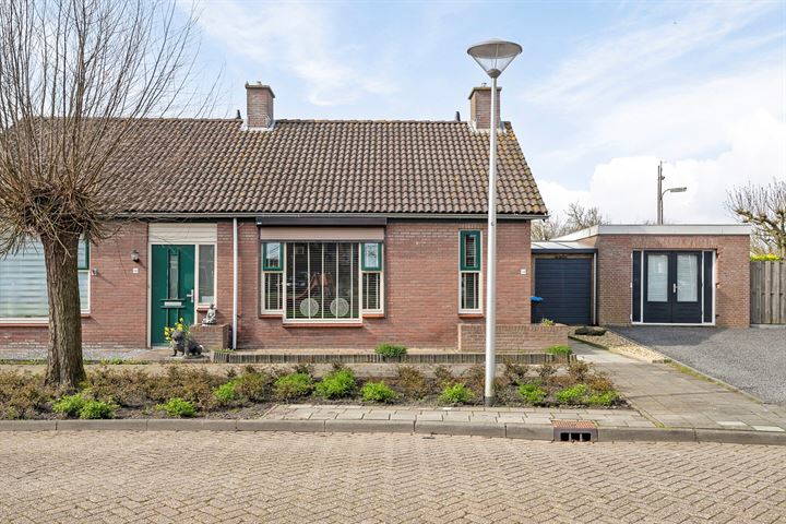 View photo 51 of Schutbocht 14