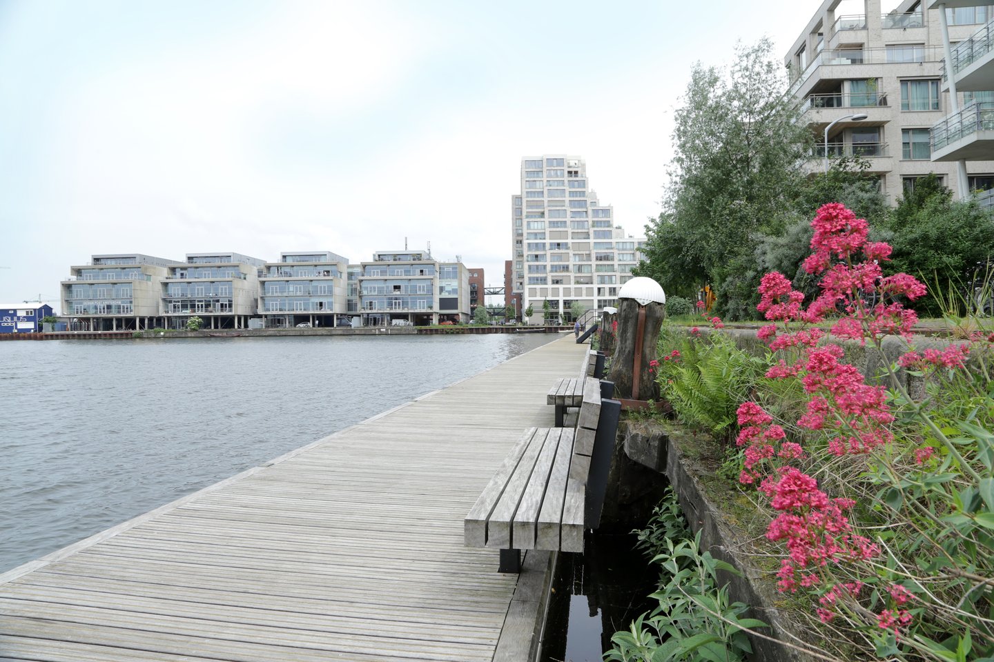 Bekijk foto 3 van Zeeburgerkade 1186