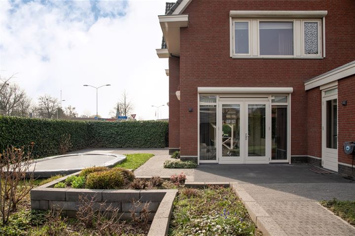 Bekijk foto 38 van Floris van Pallandtstraat 2