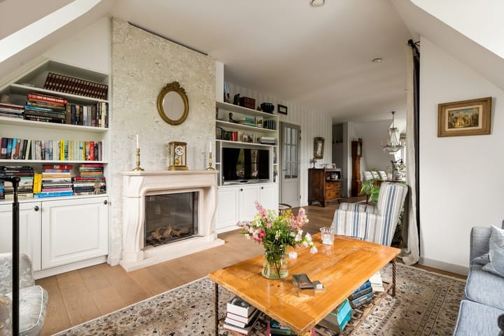 Photo 8 of Overweer 3