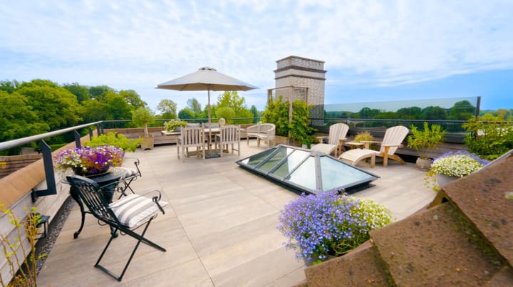 Photo 22 of Overweer 3