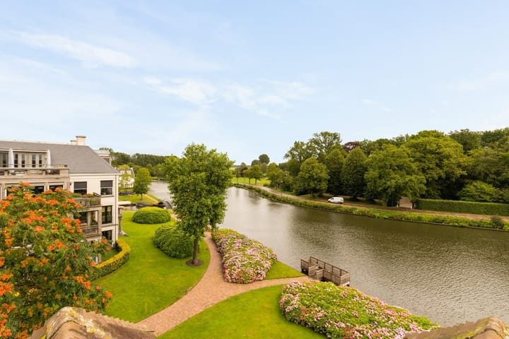 Photo 25 of Overweer 3