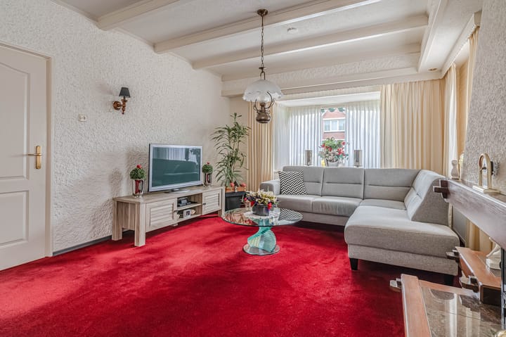 Foto 11 van Oudewerfslaan 106