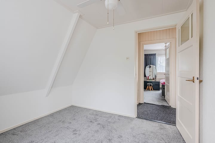 Foto 23 van Oudewerfslaan 106