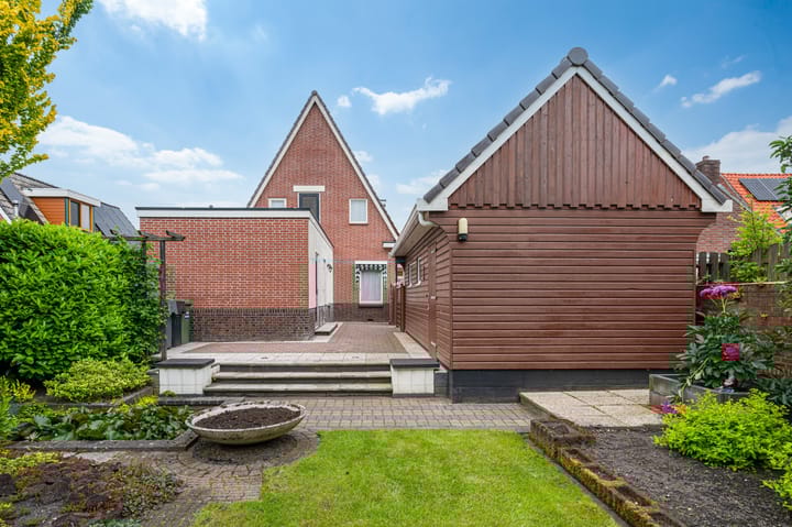 Foto 44 van Oudewerfslaan 106