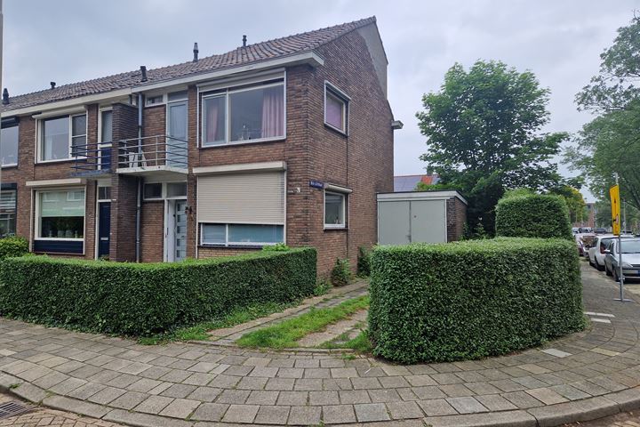 Bekijk foto 1 van Dr. de Visserstraat 34