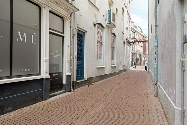 Bekijk foto 2 van Vijzelstraat 14-3