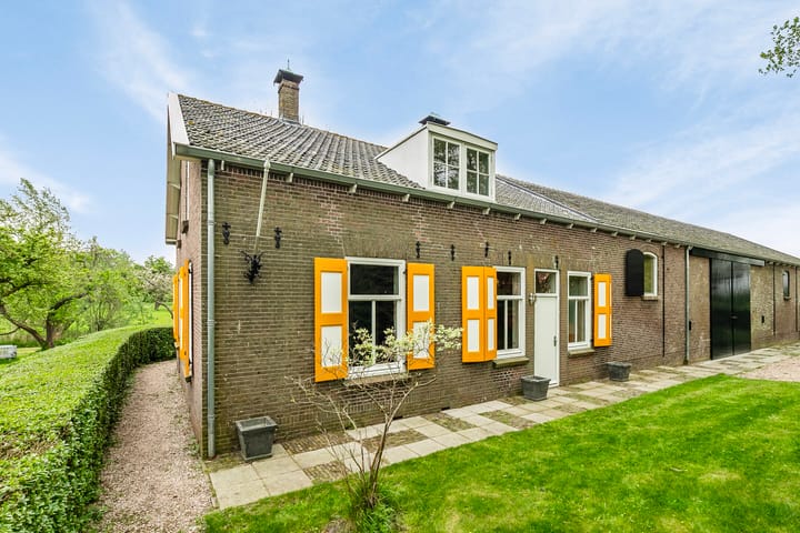 Foto 14 van Koningin Emmaweg 30-R