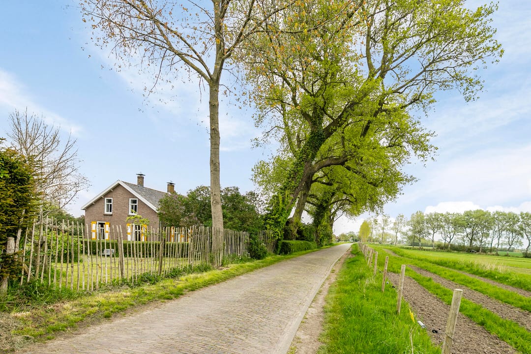 Foto 46 van Koningin Emmaweg 30-R