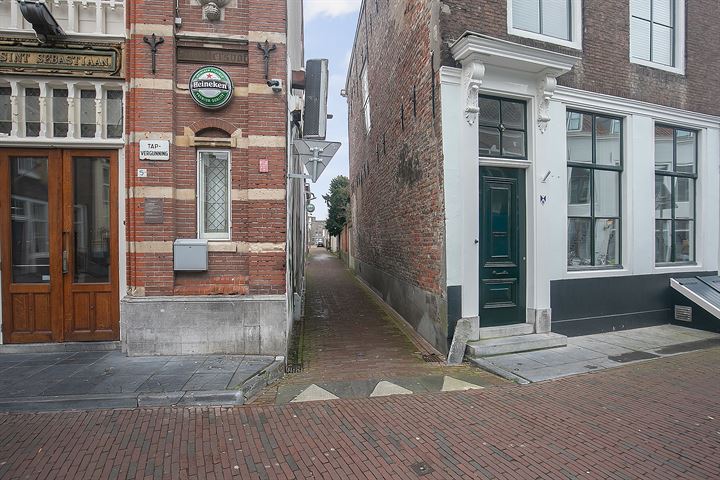 Bekijk foto 33 van Schuttershofstraat 2