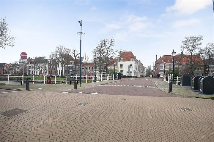 Bekijk foto 36 van Schuttershofstraat 2