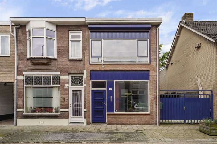 Bekijk foto 1 van Noord-Besterdstraat 37