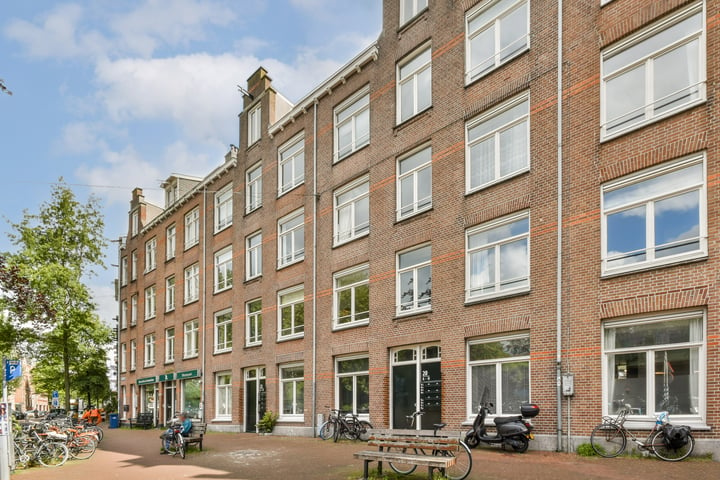 View photo 4 of Spaarndammerstraat 22-A