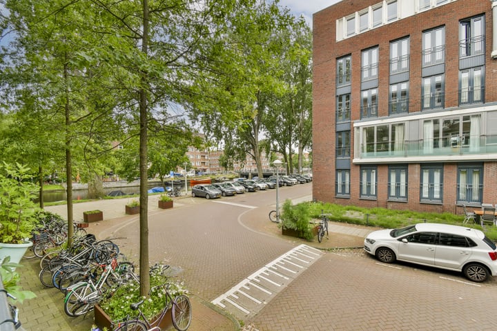 Bekijk foto 12 van Elckerlijcstraat 8-H