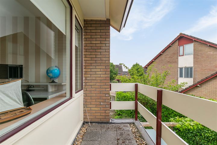 Bekijk foto 43 van Esdoornstraat 1