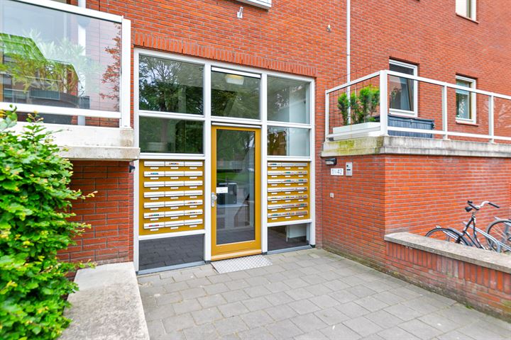 Bekijk foto 4 van Sint Laurentiusstraat 30