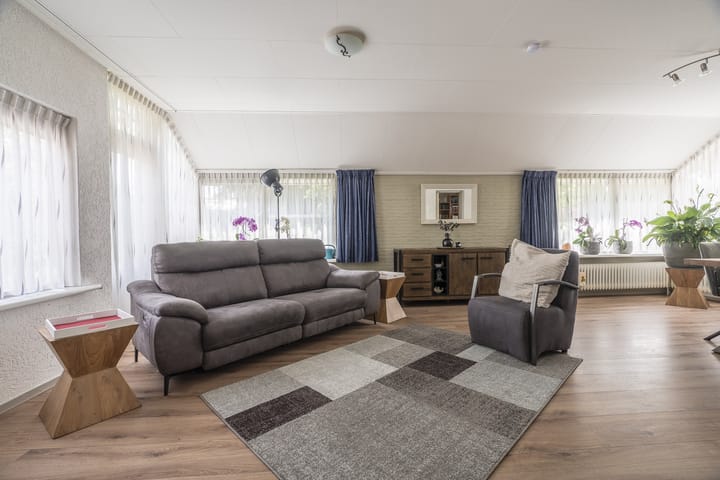 Foto 27 van Schoolstraat 58