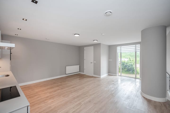 Foto 2 van Tsjechiëplaats 15