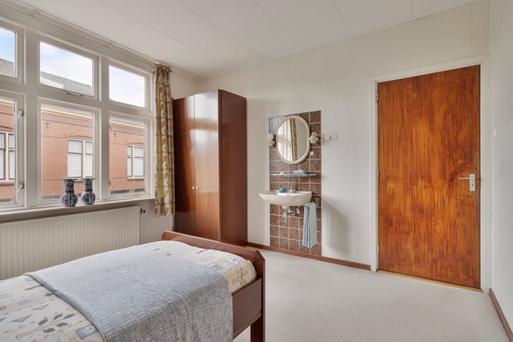 Foto 27 van Brinkstraat 11